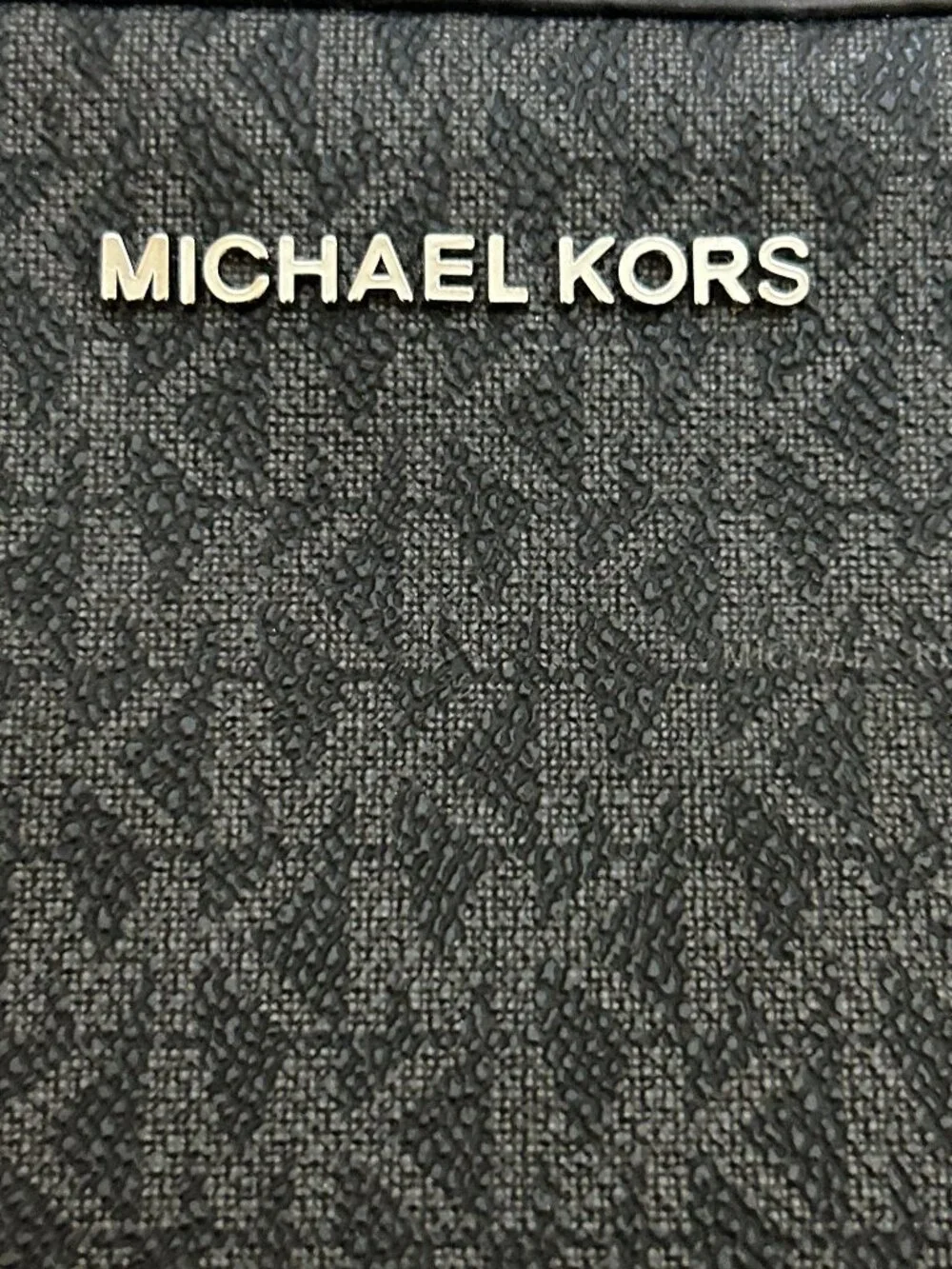 Michael Kors Large East West Crossbody-Black Signature - Picture 11 of 15